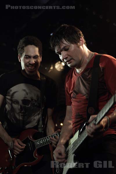 AND YOU WILL KNOW US BY THE TRAIL OF DEAD - 2013-04-17 - PARIS - La Maroquinerie - Conrad Keely - Autry Rene Fulbright II